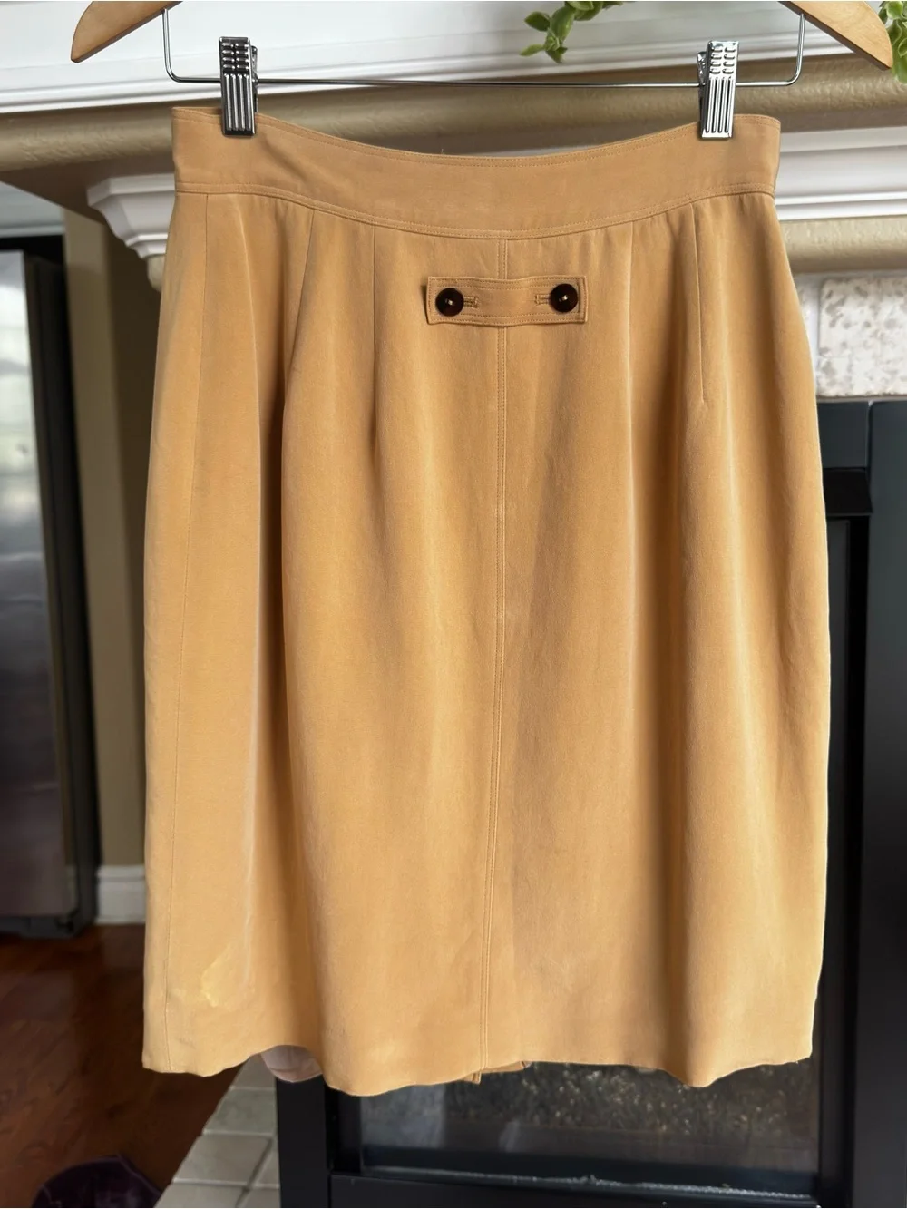 Dana Buchman Silk Nurtral Tan Button Front Classic Pencil Skirt‎ Business Wear